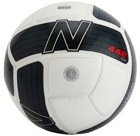 Bola de Futsal New Balance Team Match Football FB23001GHBK - Image 2